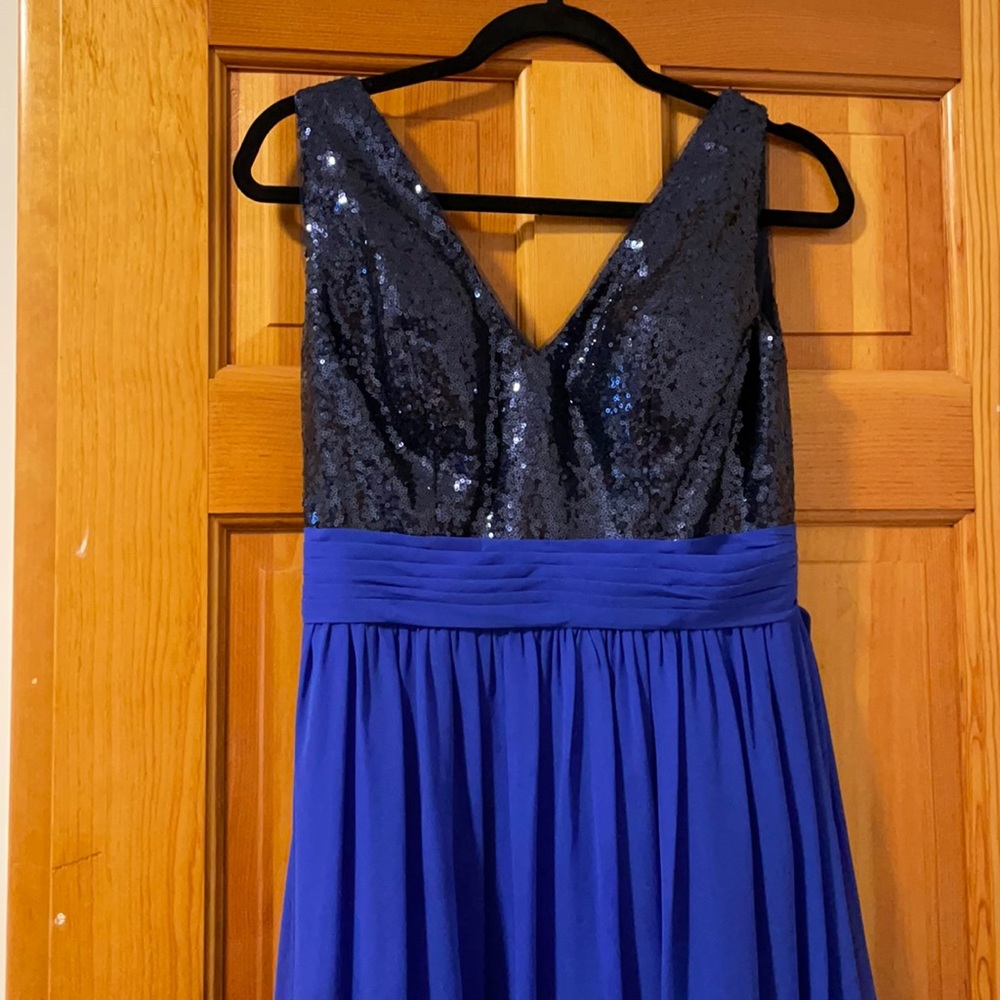 B2 Jasmine size 12 bridesmaid dress